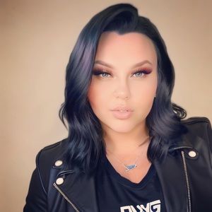 Meet your Posher, Sunny